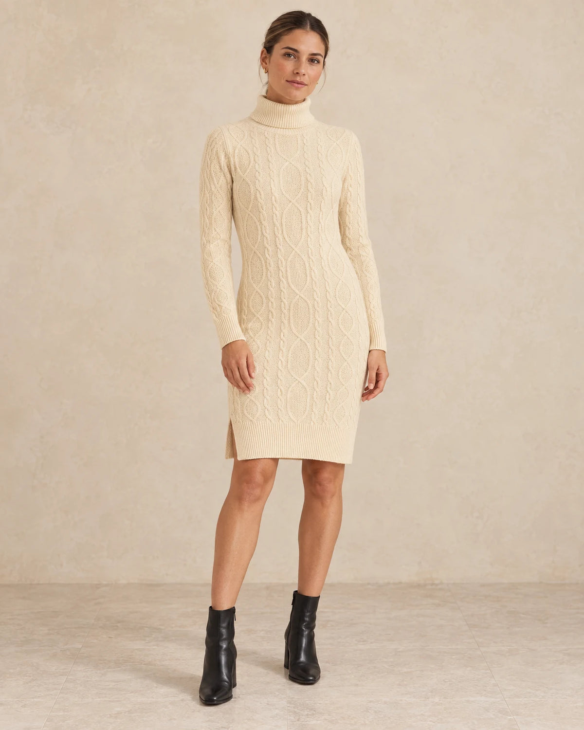 Coltrui jurk dames getailleerd beige - Havlin
