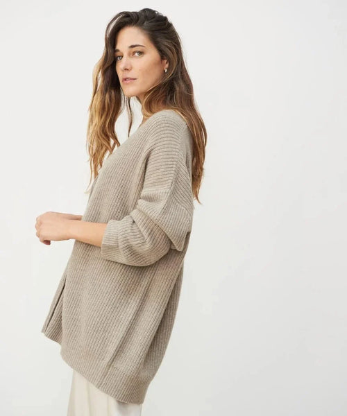 Cashmere Vest Dames met V Hals in Lichtgrijs, productfoto 2