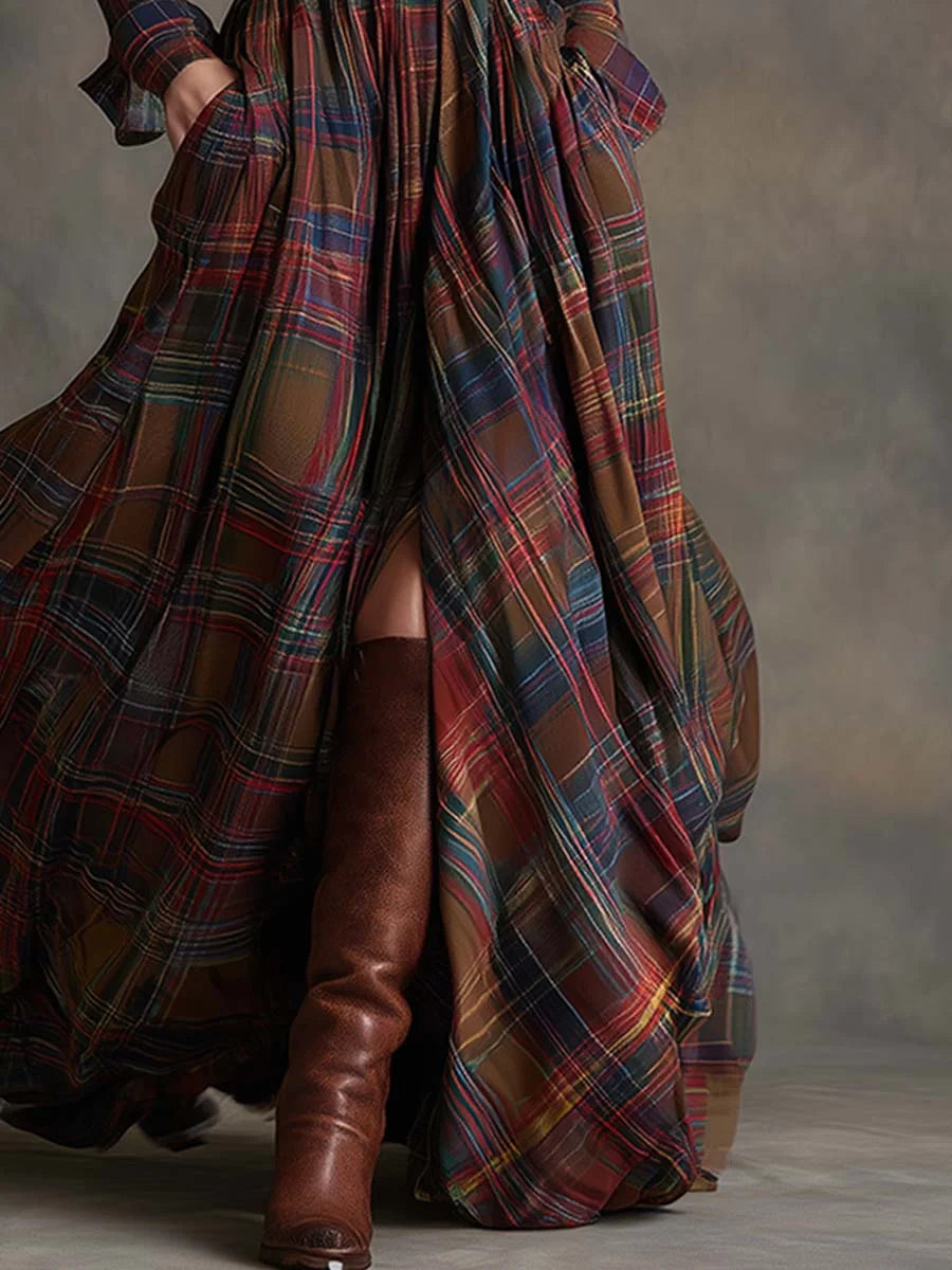 Geruite Maxi-Jurk Dames met Knoopsluiting in Rood, gedragen door model, detailfoto