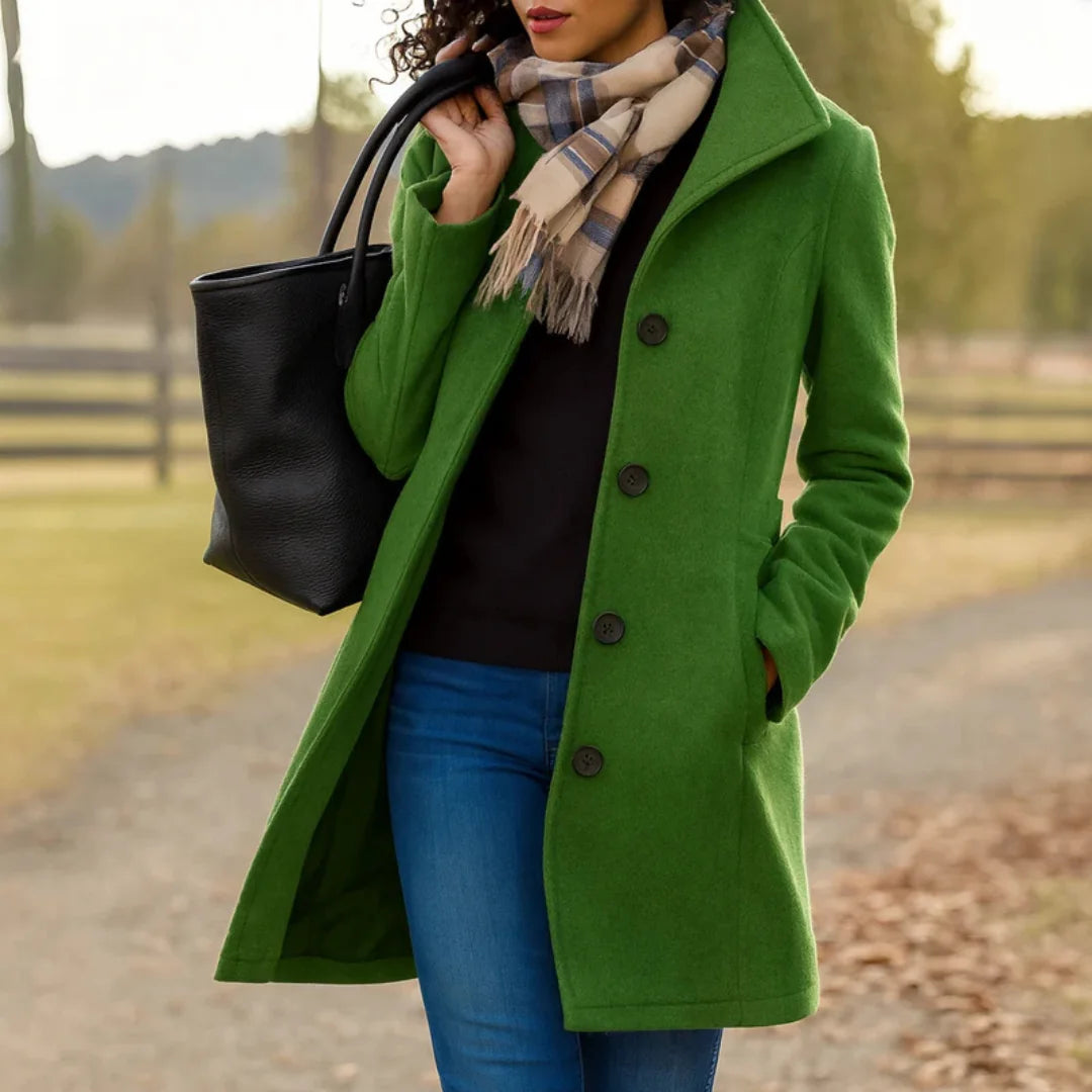Halflange Winterjas Dames met Knoopsluiting in Grasgroen, productfoto