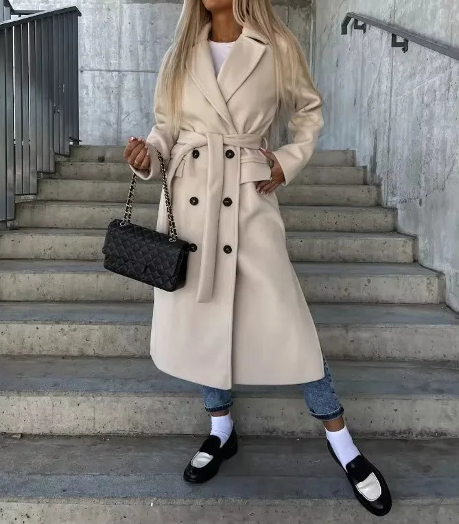 Lange Winterjas Dames met Dubbele Knopenrij in Beige, productfoto