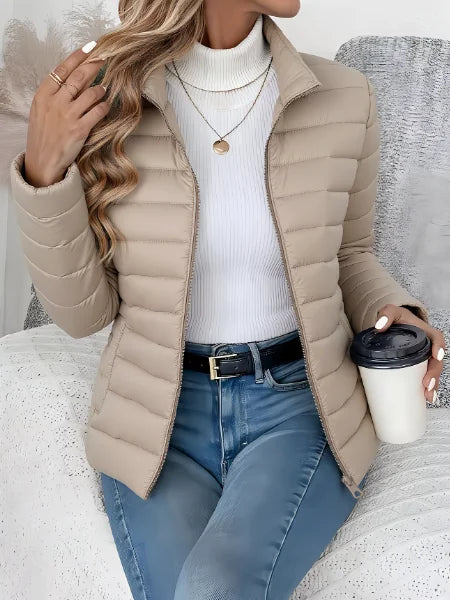 Korte Pufferjas Dames met Rits in Beige, productfoto