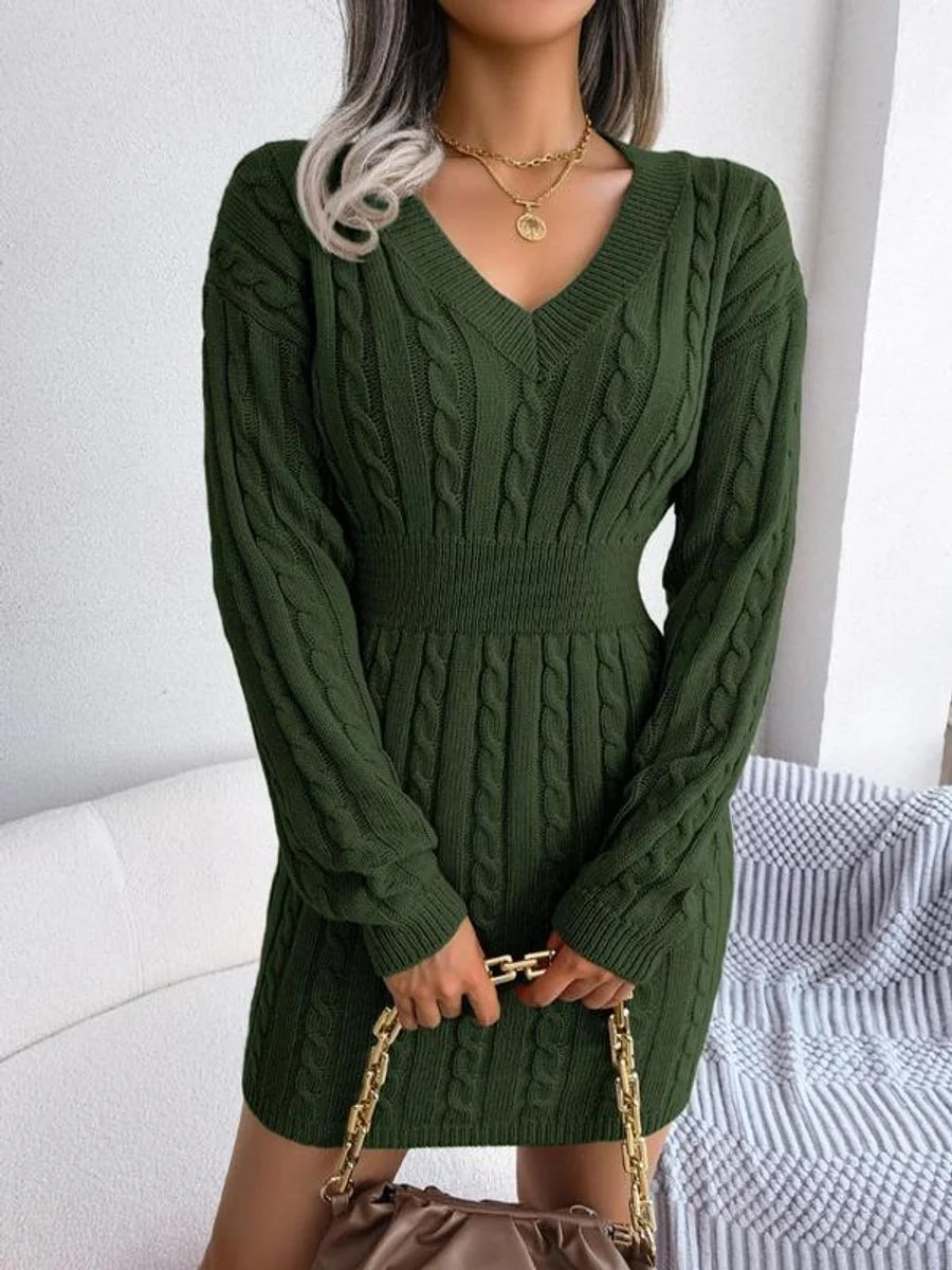 Gebreide Jurk Dames Midi met V-Hals in Legergroen, productfoto