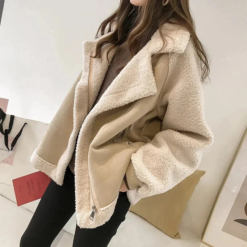 Korte Teddy Jas Dames in Crème-Beige, productfoto