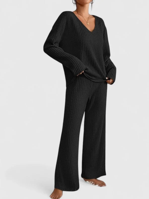 Geribde Loungeset Dames met Wijde Broek in Zwart, productfoto
