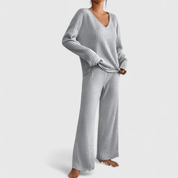 Geribde Loungeset Dames met Wijde Broek in Grijs, productfoto